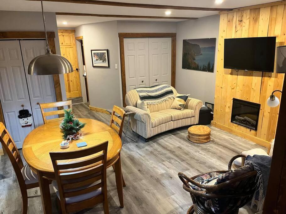 Appartement Mont Edouard, Hebergement Paisible A La Montagne Ель'Анс-Сен-Жан Екстер'єр фото